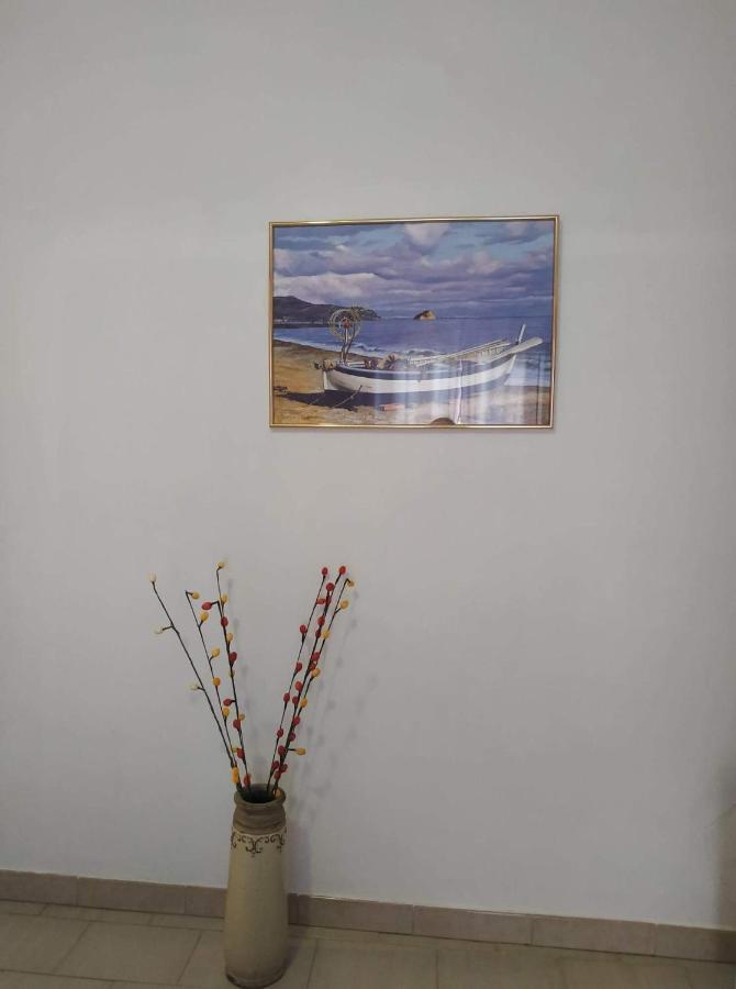 Violet Bedroom And Apartment Spata  Ngoại thất bức ảnh