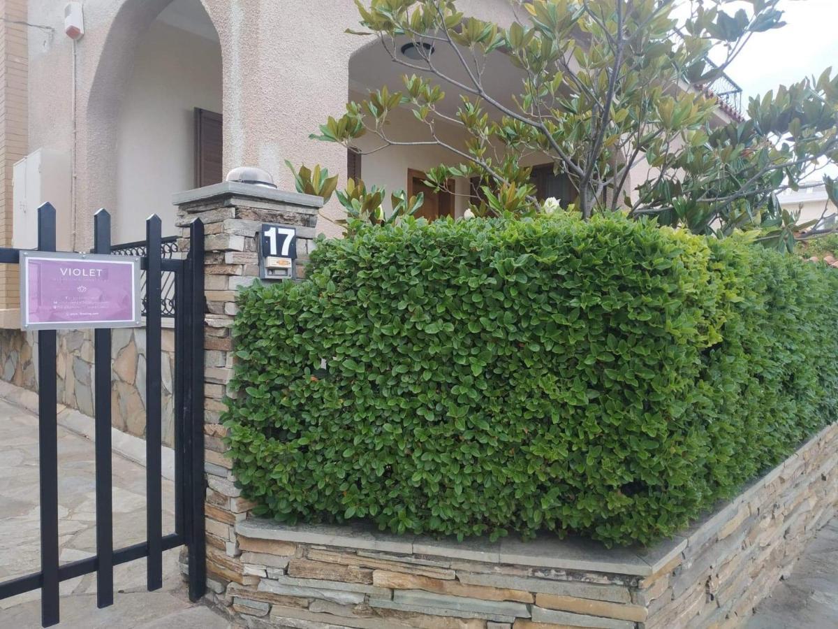 Violet Bedroom And Apartment Spata  Ngoại thất bức ảnh