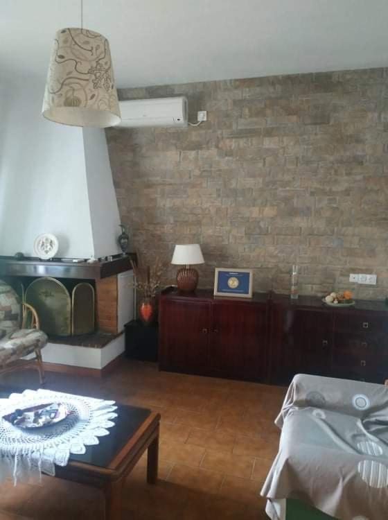 Violet Bedroom And Apartment Spata  Ngoại thất bức ảnh